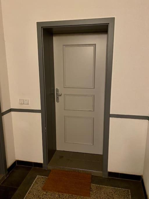 Ein Gemuetlicher Platz Im Gruenderzeitviertel 켐니츠 외부 사진